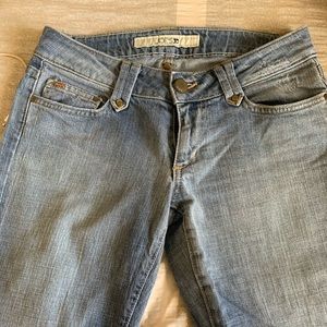 Size 26 boot cut Joe’s jeans